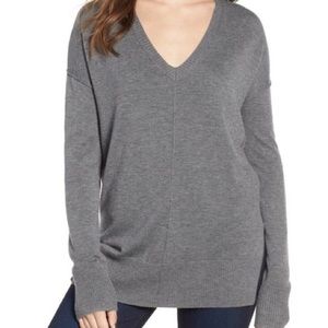 Trouve Gray V-Neck Pullover Knit Sweater